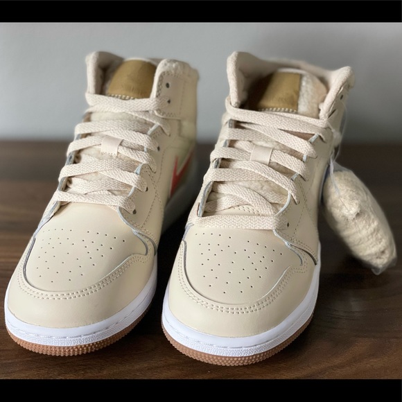 Sze 5Y/W 6.5 - Nike Air Jordan 1 Mid (GS) Fleece Pearl White DO2207-264 - Picture 4 of 6